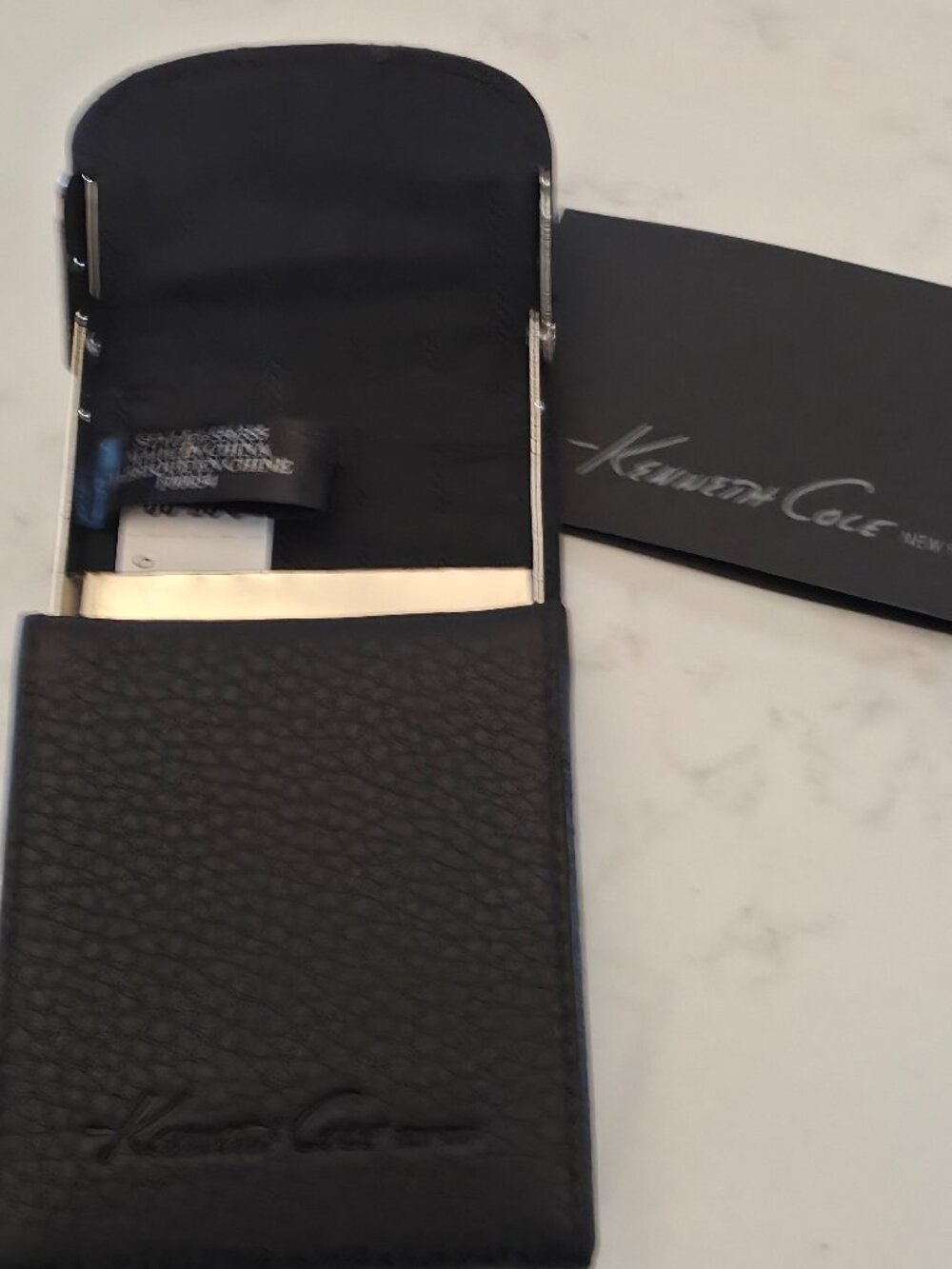 Kenneth Cole Leather Black Card Case